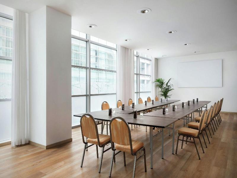 Sheraton Milan Malpensa Airport Hotel image