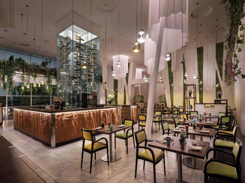 Sheraton Milan Malpensa Airport Hotel image