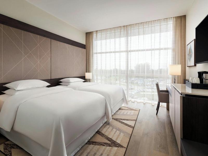 Sheraton Milan Malpensa Airport Hotel image