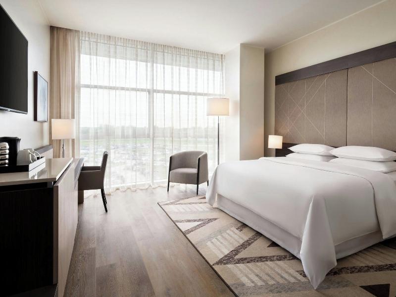 Sheraton Milan Malpensa Airport Hotel image