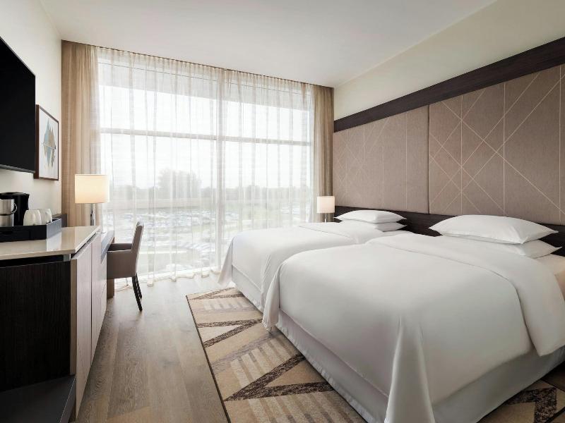 Sheraton Milan Malpensa Airport Hotel image