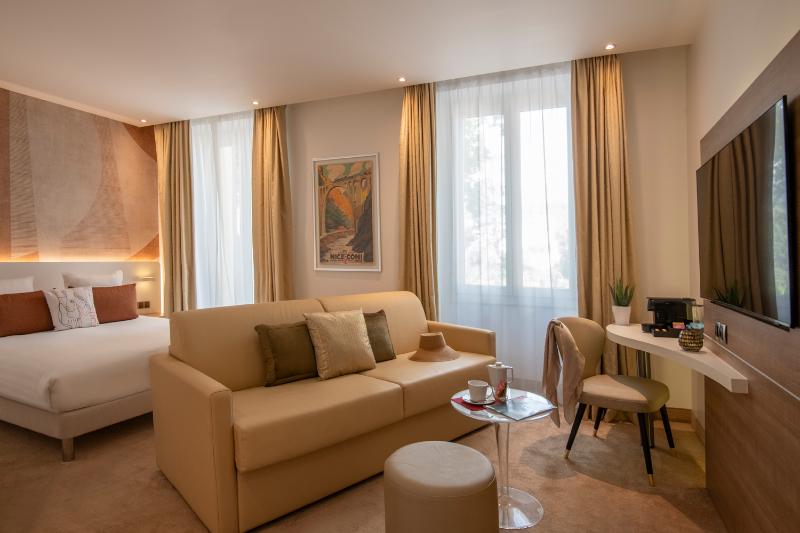 Best Western Premier Hotel Prince De Galles image
