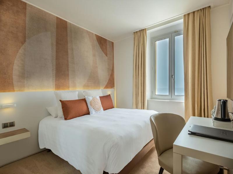 Best Western Premier Hotel Prince De Galles image