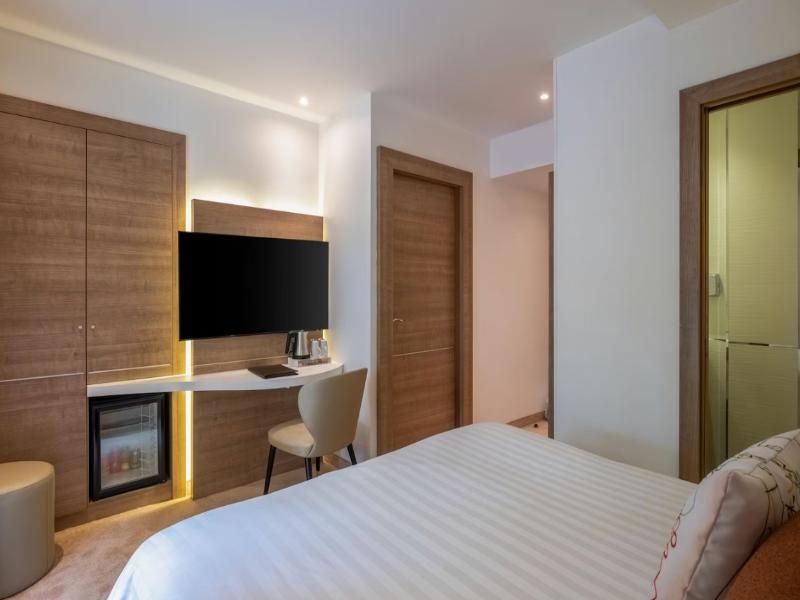 Best Western Premier Hotel Prince De Galles image