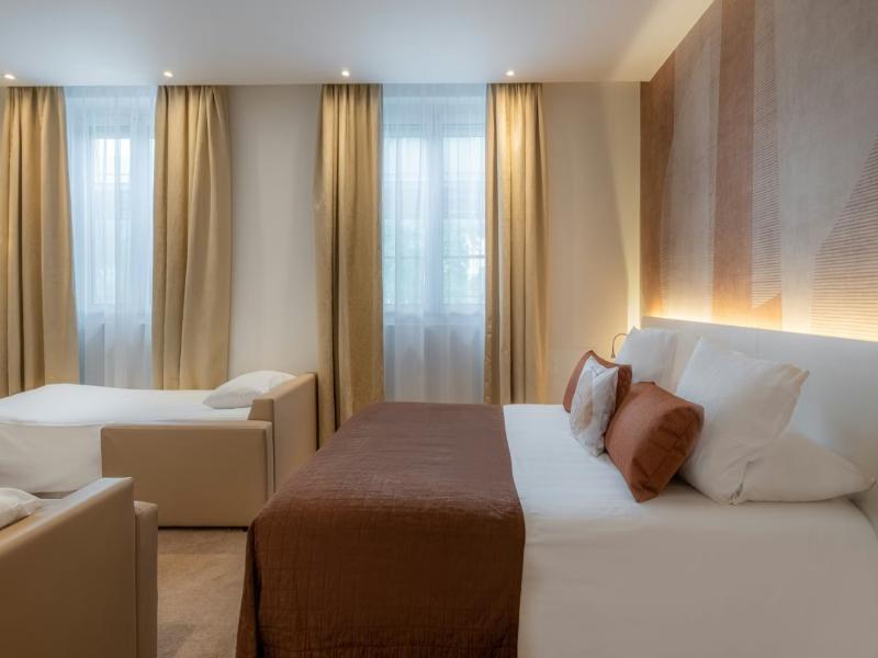 Best Western Premier Hotel Prince De Galles image