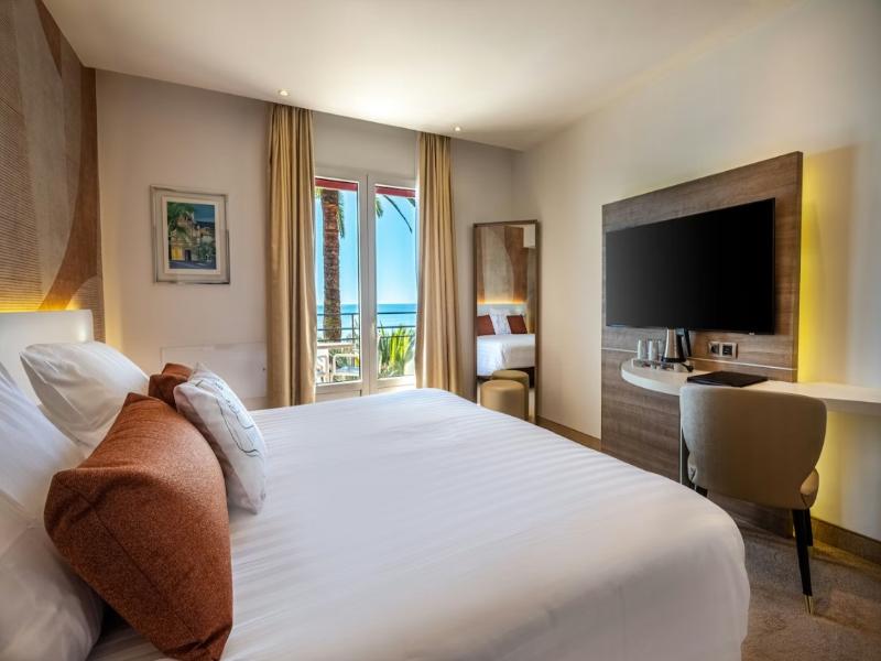 Best Western Premier Hotel Prince De Galles image