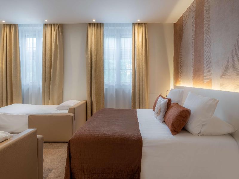 Best Western Premier Hotel Prince De Galles image