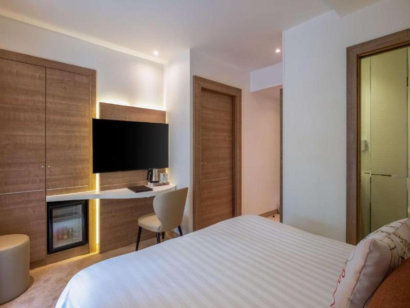 Best Western Premier Hotel Prince De Galles image