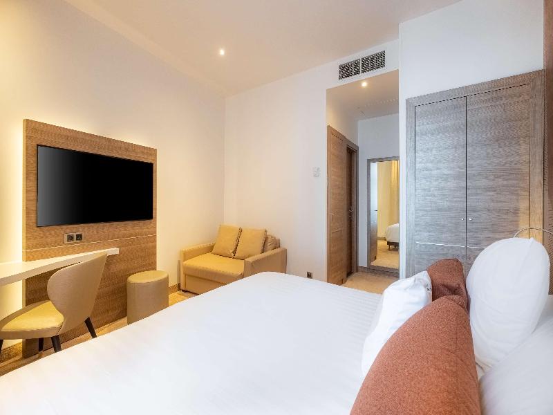 Best Western Premier Hotel Prince De Galles image
