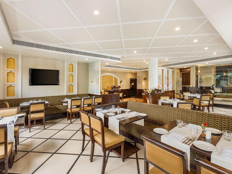 La Place Sarovar Portico Lucknow image