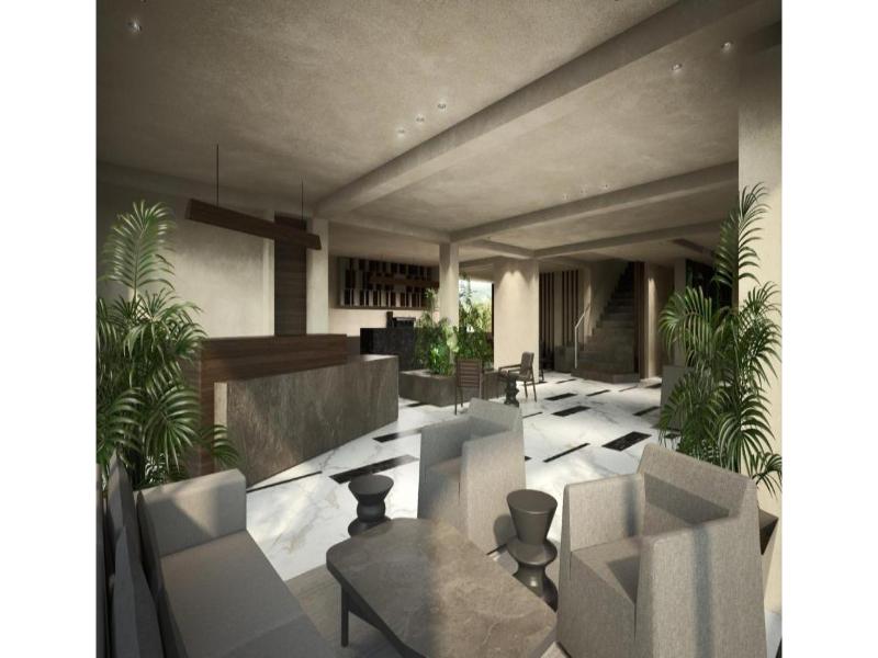 Iris Hotel