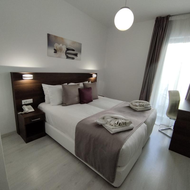 International Atene image