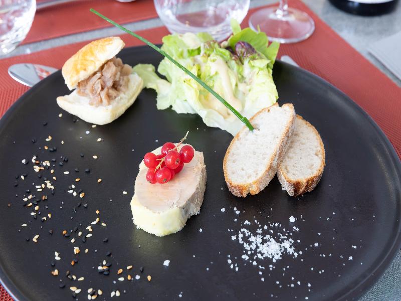 The Originals Hôtel Restaurant L'Ormichal Dijon