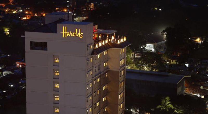 Harolds Evotel - Multi Use Hotel
