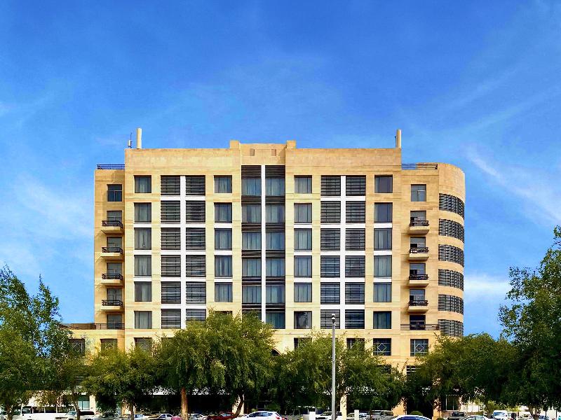 Central Hotel Doha by IHG image