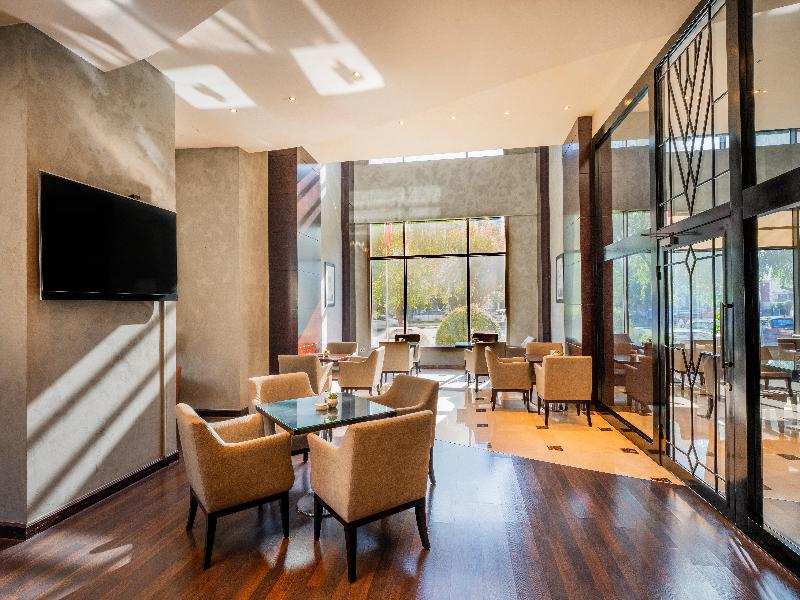 Central Hotel Doha by IHG image