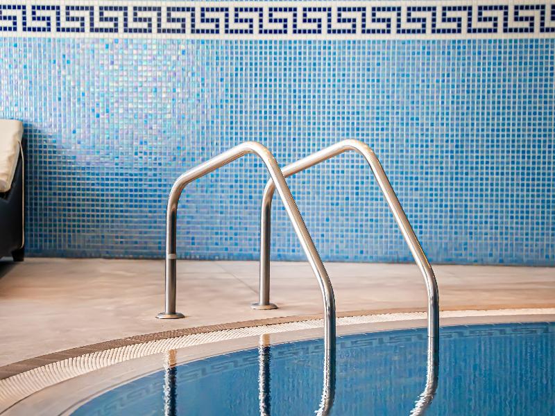 Central Hotel Doha by IHG image