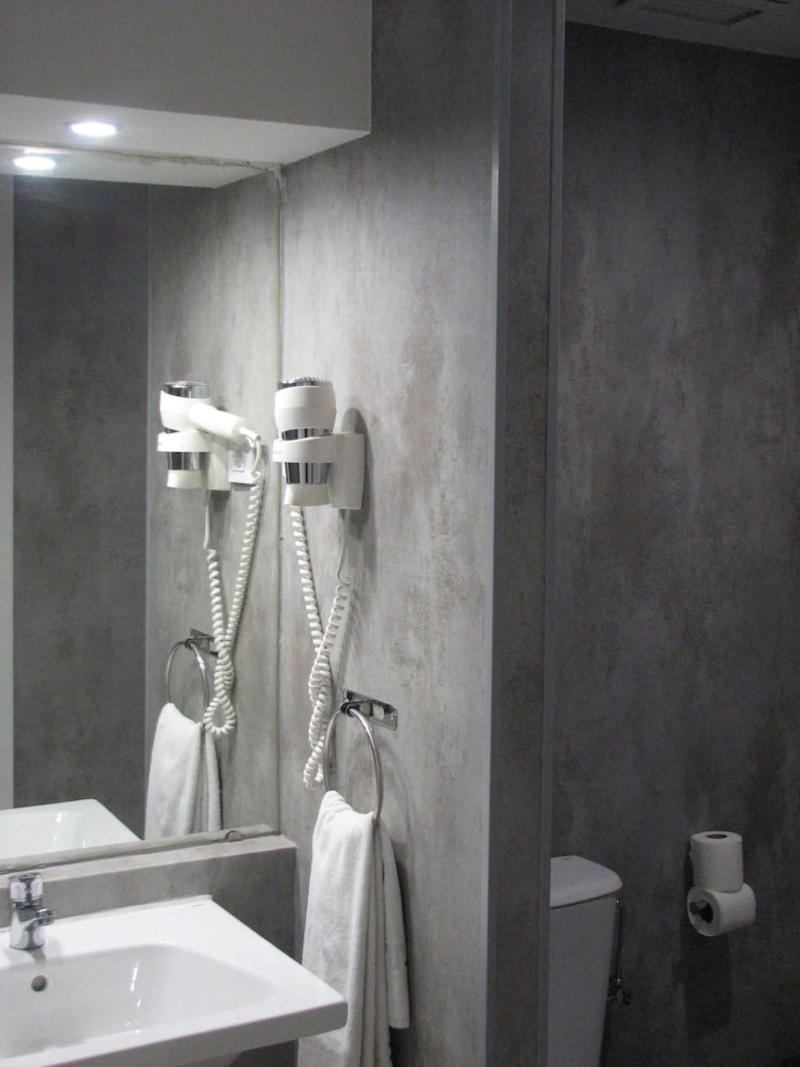 Apartamentos Recoletos image