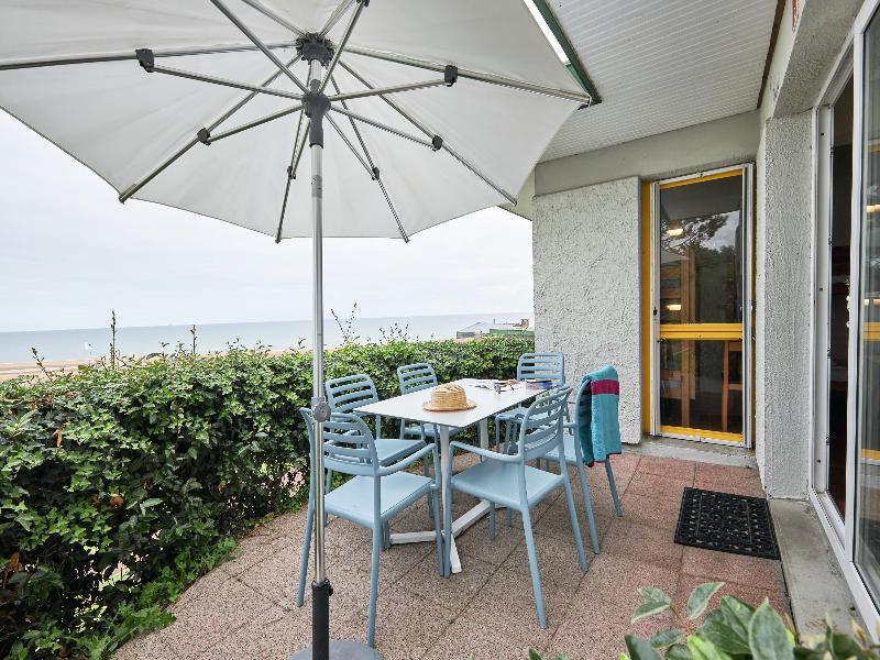 Omaha Beach image