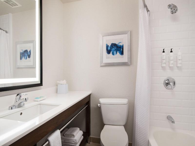 Four Points By Sheraton Tucson Airport image