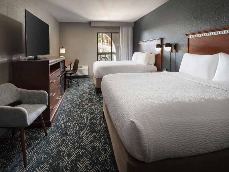 Four Points By Sheraton Tucson Airport image