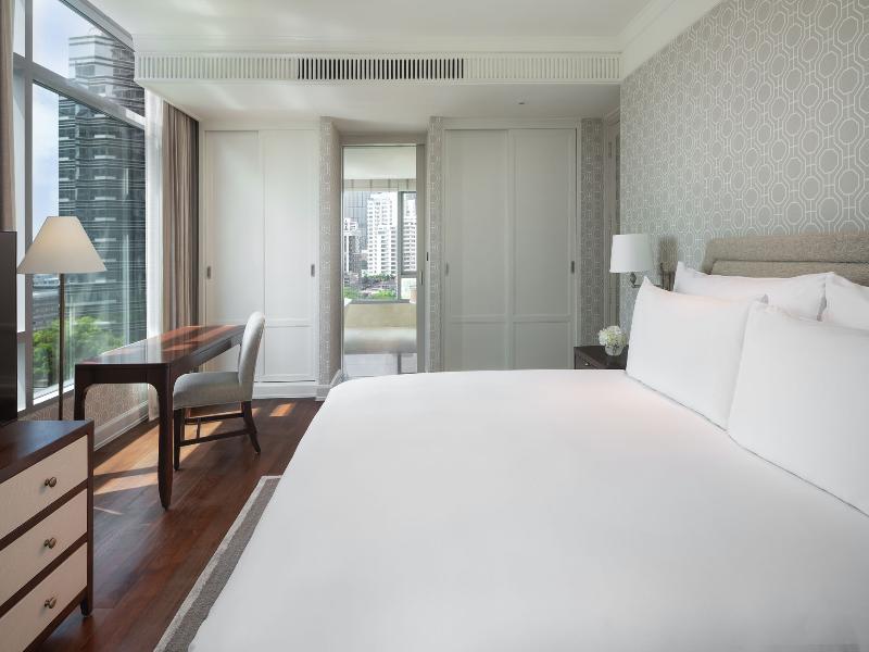 Oriental Residence Bangkok image