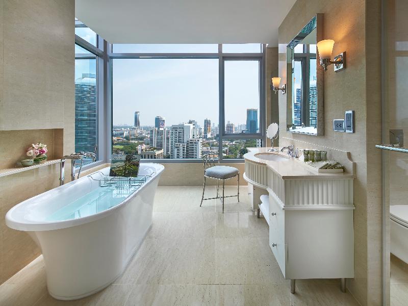 Oriental Residence Bangkok image