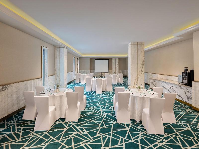 Le Meridien Gurgaon image
