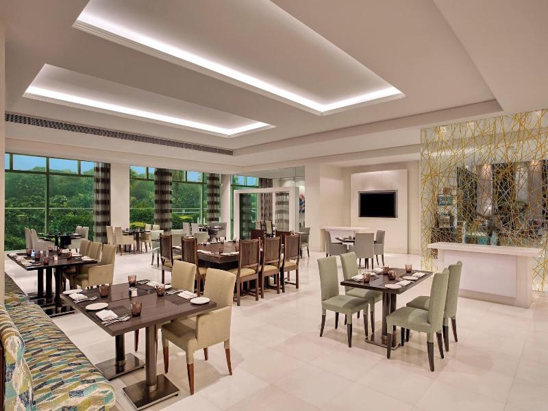 Le Meridien Gurgaon image