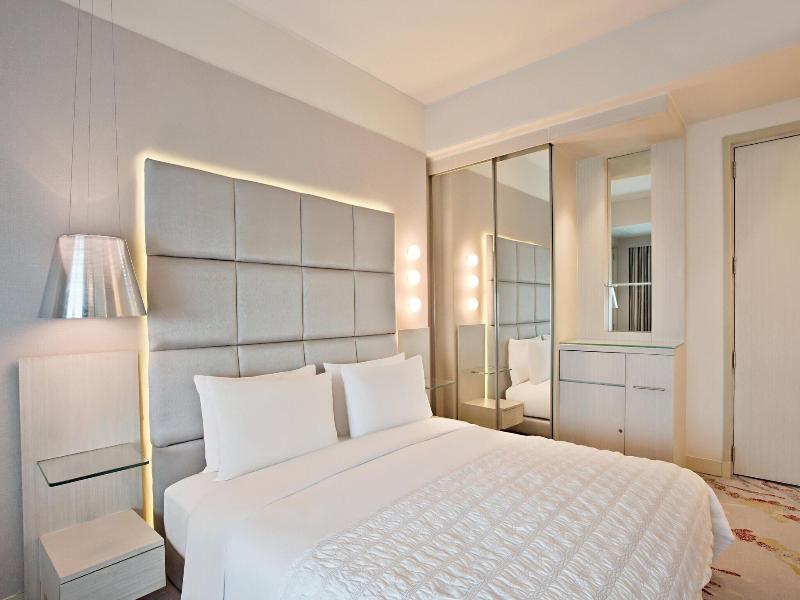 Le Meridien Gurgaon image
