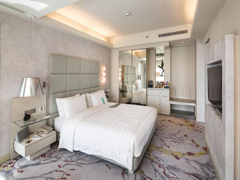 Le Meridien Gurgaon image