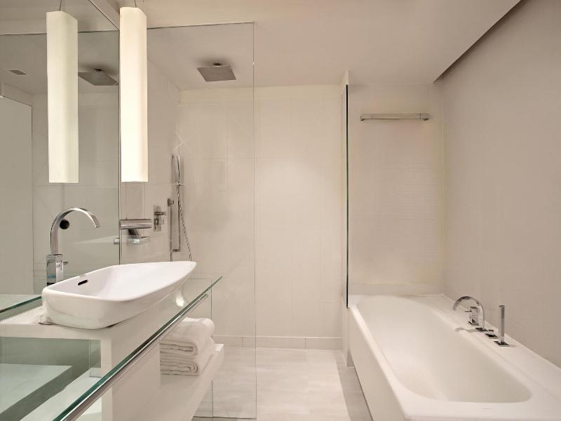 Le Meridien Gurgaon image