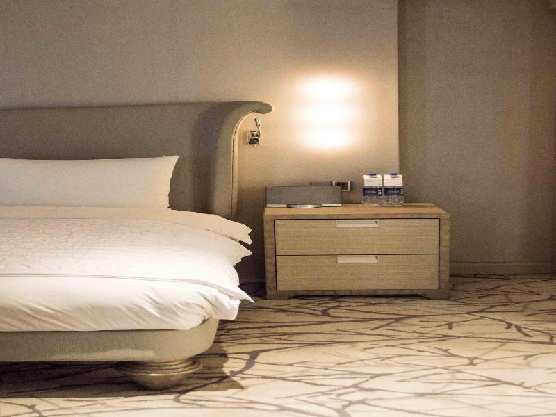 Le Meridien Gurgaon image