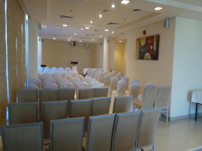 Xclusive Maples Hotel Apartments image