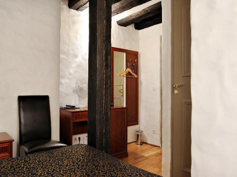 Gotthard Residents image