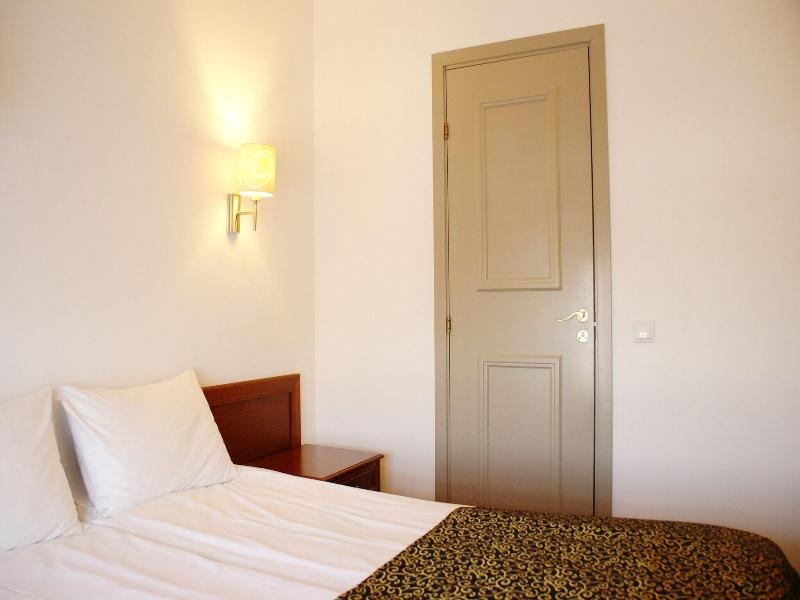 Gotthard Residents image
