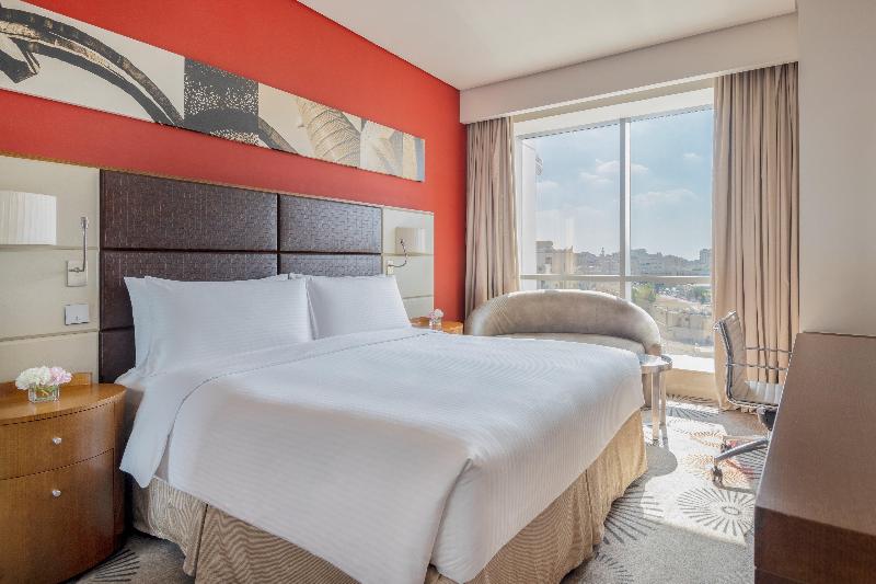 Crowne Plaza Doha-The Business Park image