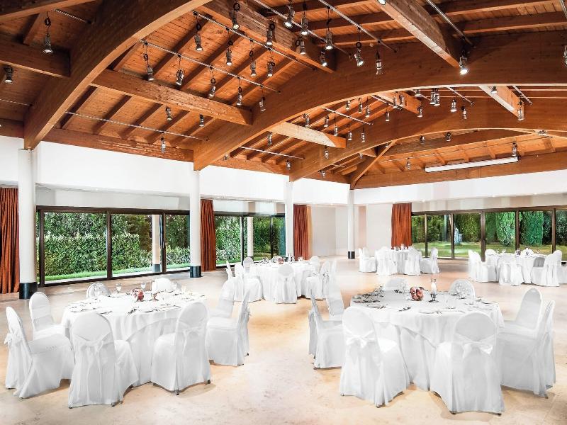 Sheraton Parco de' Medici Rome Hotel image