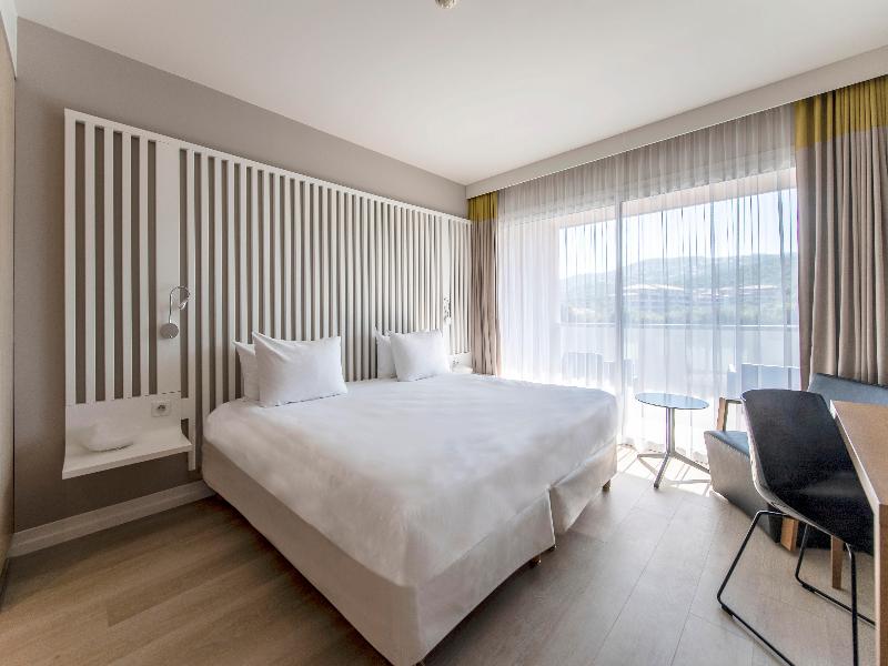 Radisson Blu Resort & Spa Ajaccio Bay image