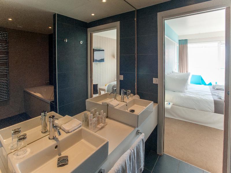Radisson Blu Resort & Spa Ajaccio Bay image