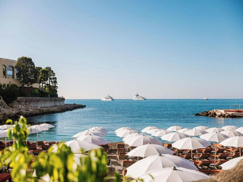 Le Meridien Beach Plaza image