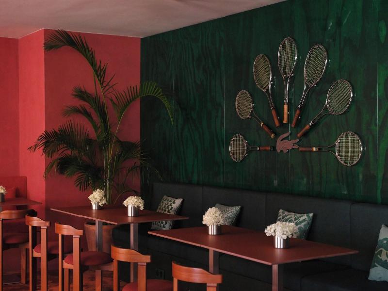 Le Meridien Beach Plaza image