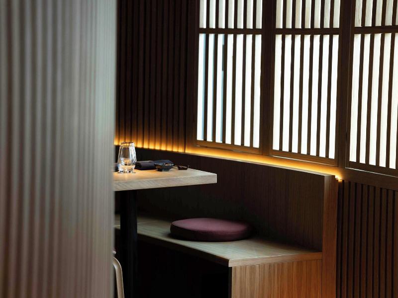 Le Meridien Beach Plaza image