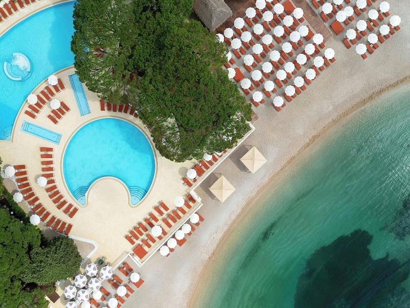 Le Meridien Beach Plaza image
