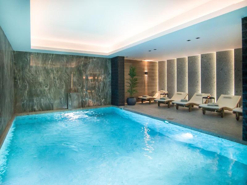 Ntinas Luxyry Apart Hotel image