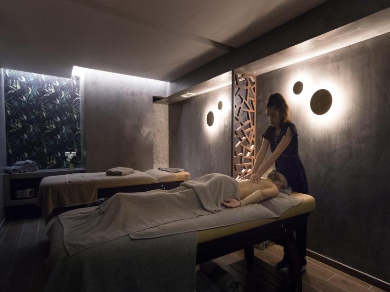 Ntinas Luxyry Apart Hotel image