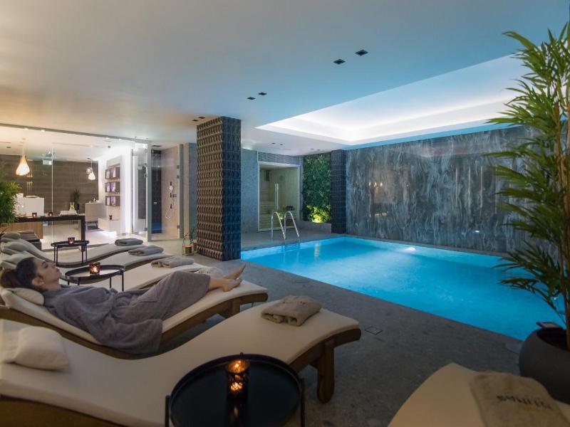 Ntinas Luxyry Apart Hotel image