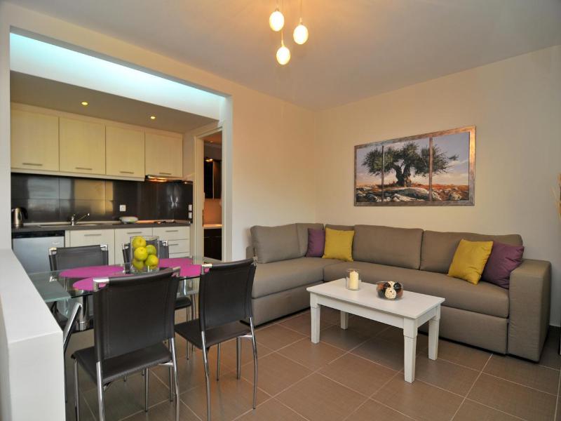 Ntinas Luxyry Apart Hotel image