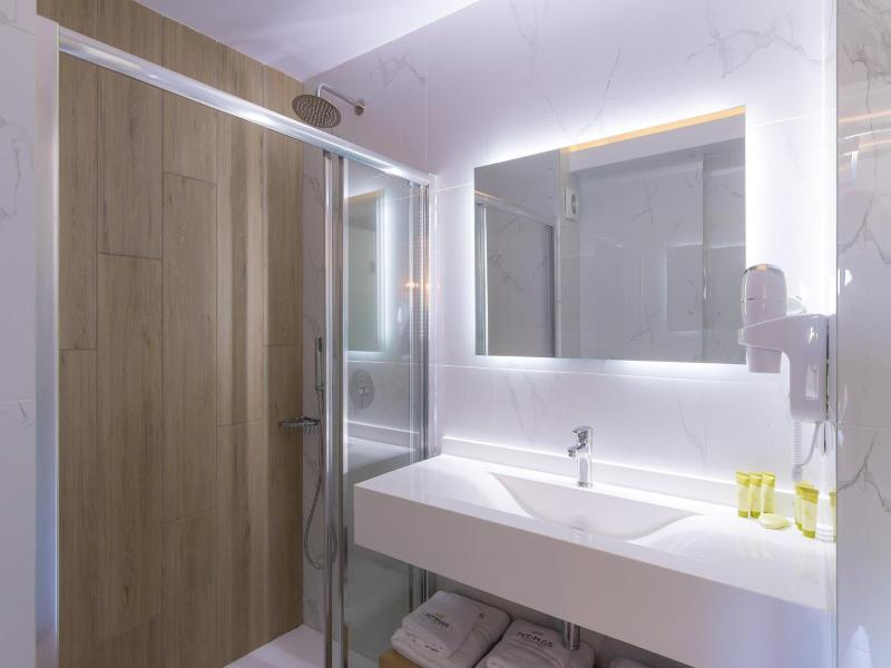 Ntinas Luxyry Apart Hotel image
