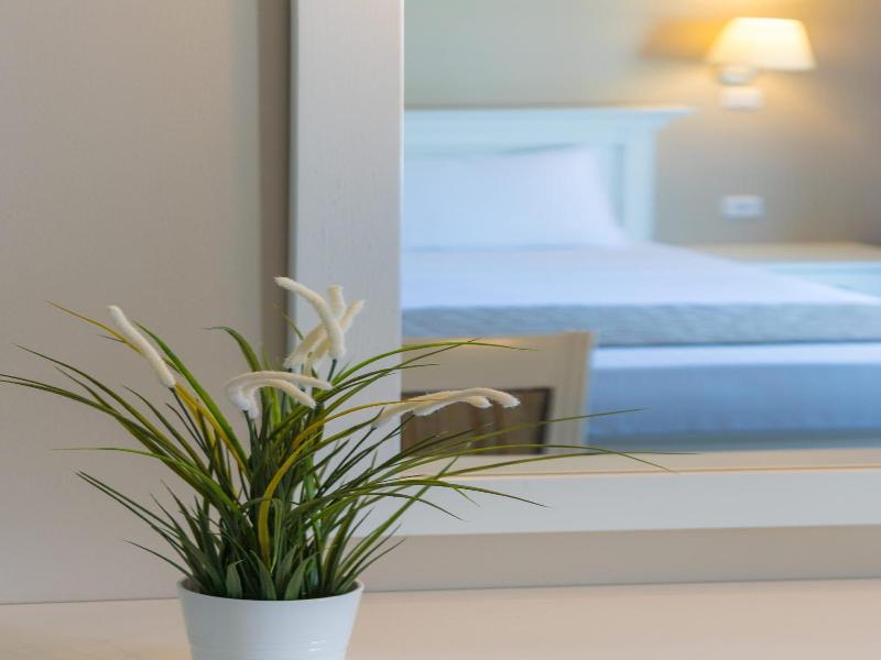 Ntinas Luxyry Apart Hotel image